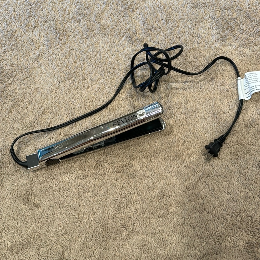 Revlon Hair Straightener